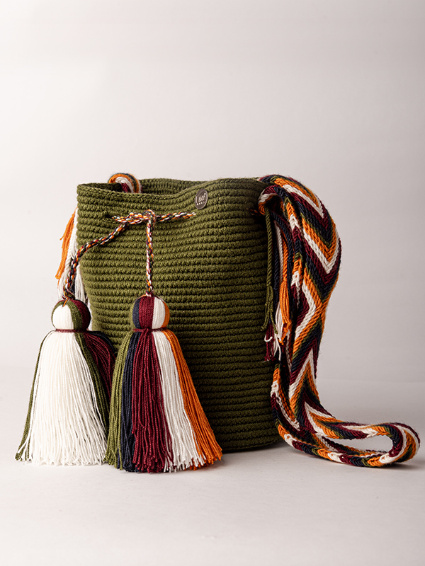 Mochila mediana sin diseño